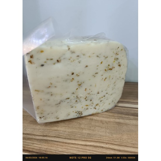 Ezine Akyar Basket Cheese with Thyme 1 kg