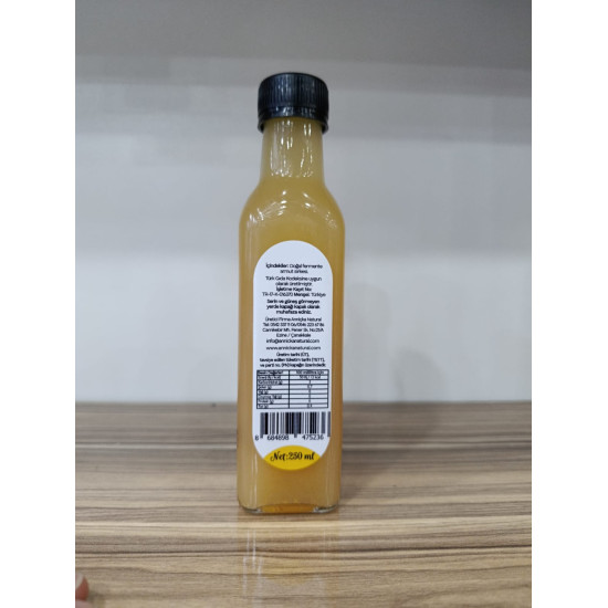 Ev Yapımı Armut Sirkesi 250 ml Ev Yapımı Armut Sirkesi 250 ml