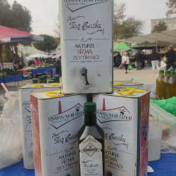 Natural Extra Virgin Cold Pressed Stone Pressed Olive Oil 5 LT Tin