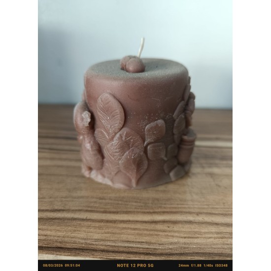 Ayvacık Medium Beeswax Candle