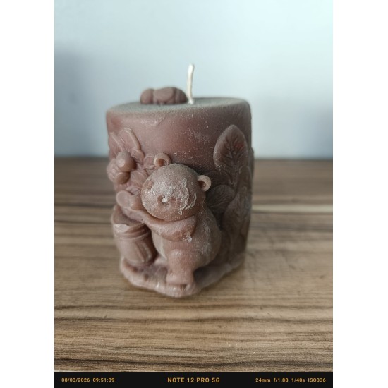 Ayvacık Medium Beeswax Candle
