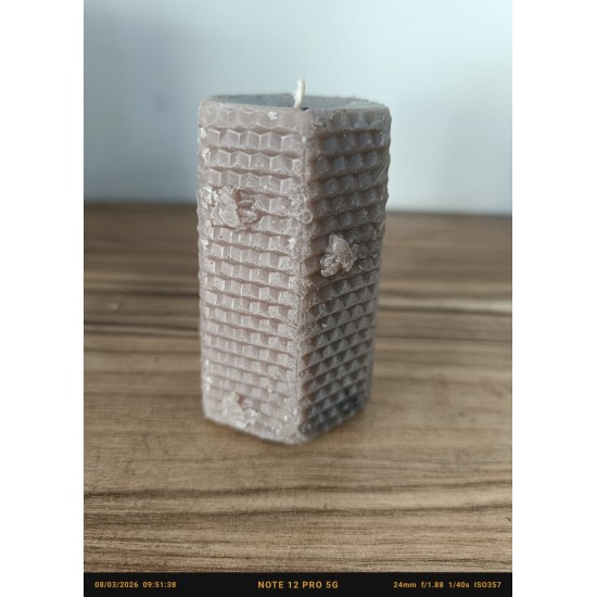 Ayvacık Medium Beeswax Candle
